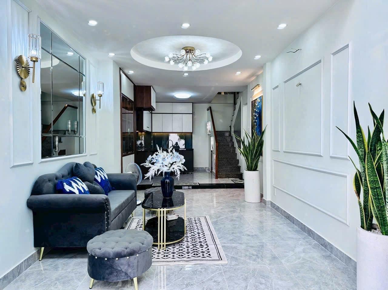 Bán nhà đường Huỳnh Văn Bánh quận Phú Nhuận