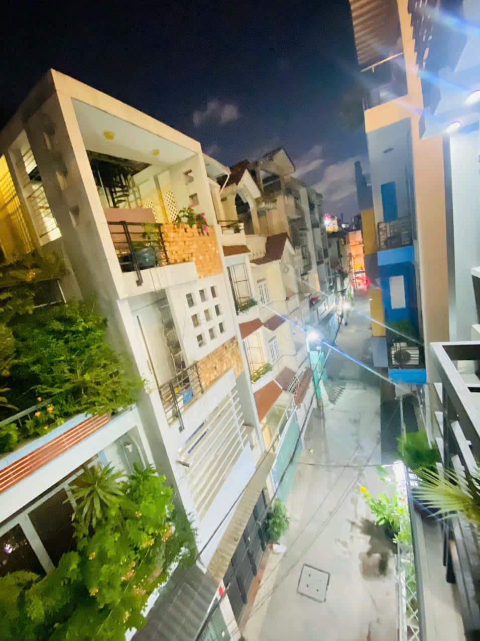 Bán nhà đường Thích Quảng Đức quận Phú Nhuận